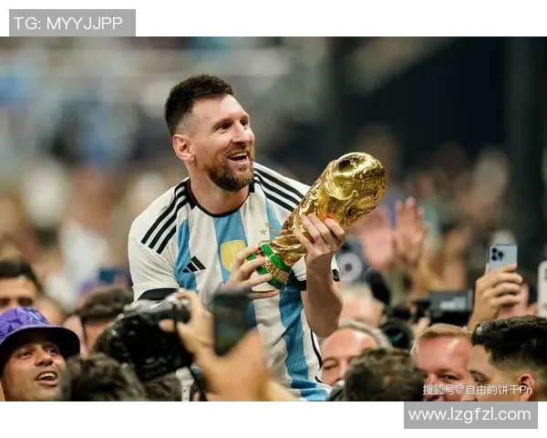 足球明星绰号大揭秘：从梅西的小跳蚤到C罗的超人传奇