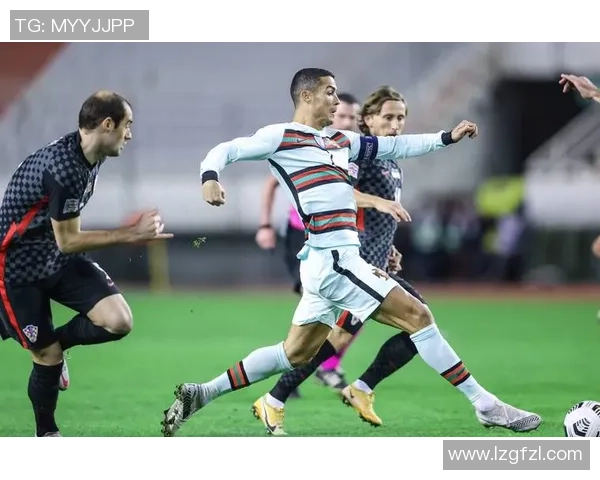 2025年亚瑟足球球星实力排行榜揭晓 前十名球员表现全面分析 2025年亚瑟足球球星实力排行榜揭晓 前十名球员表现全面分析